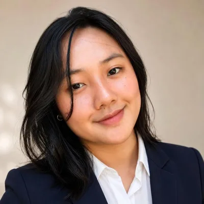 Nicole Castillo, Admin & Operations